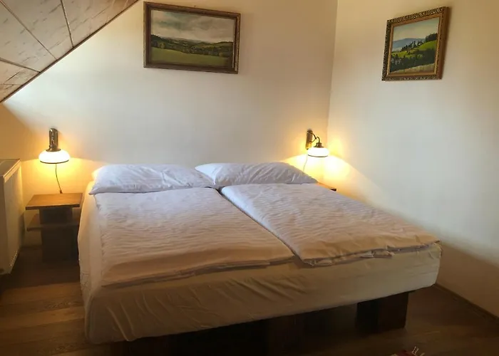 Rovina Konukevi 3*